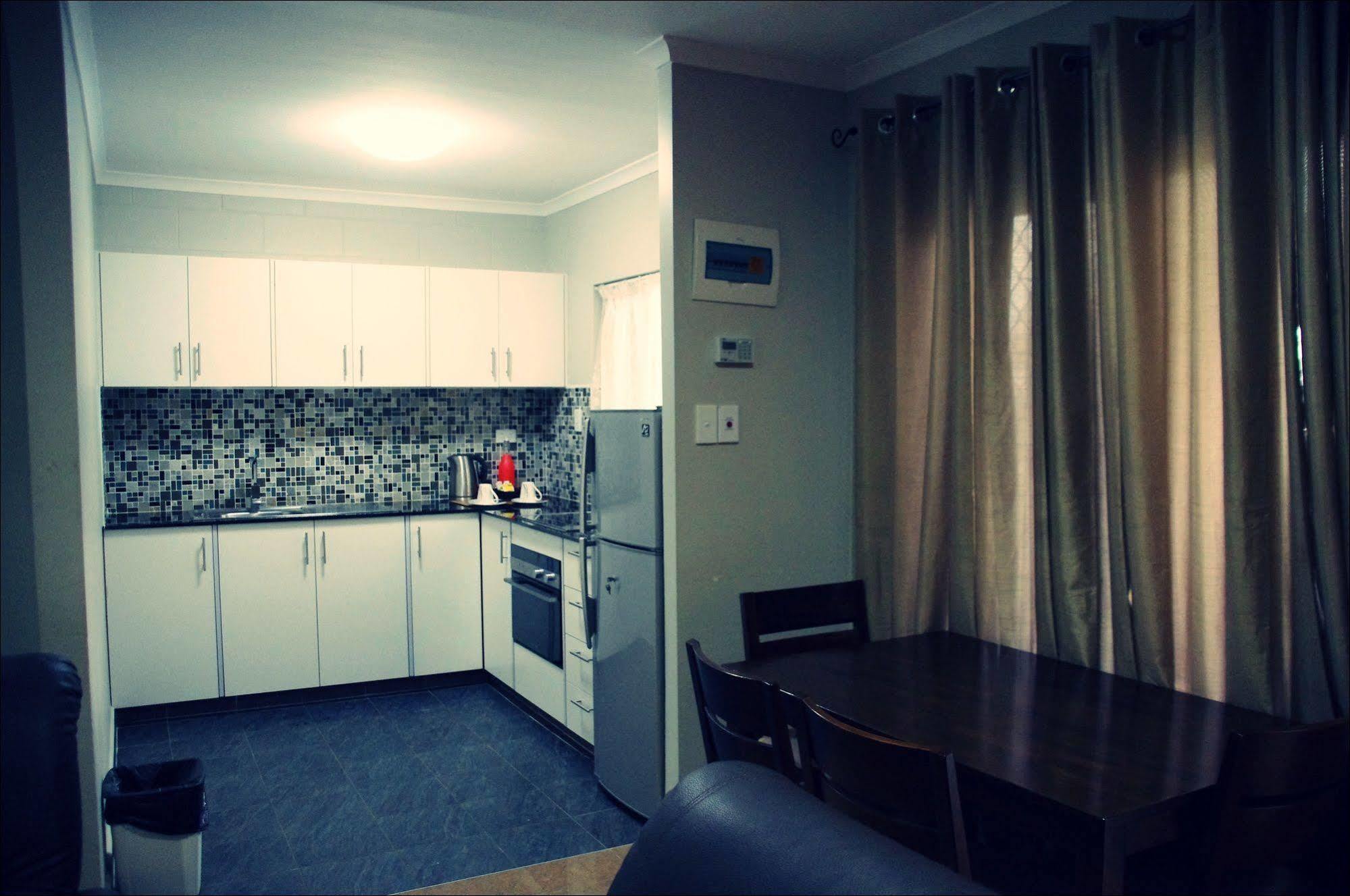 Citi Serviced Apartments And Motel - Korobosea Boroko エクステリア 写真